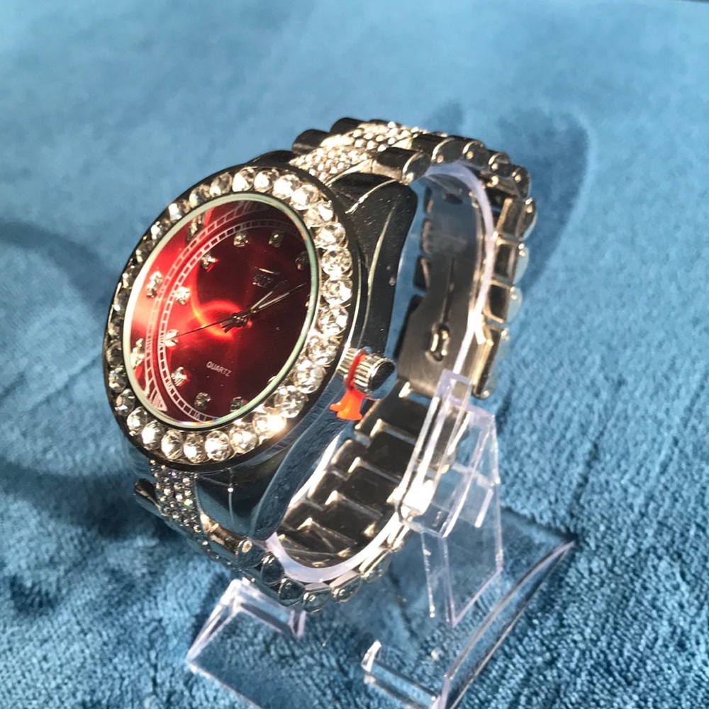 Watch - Picture 2 of 2